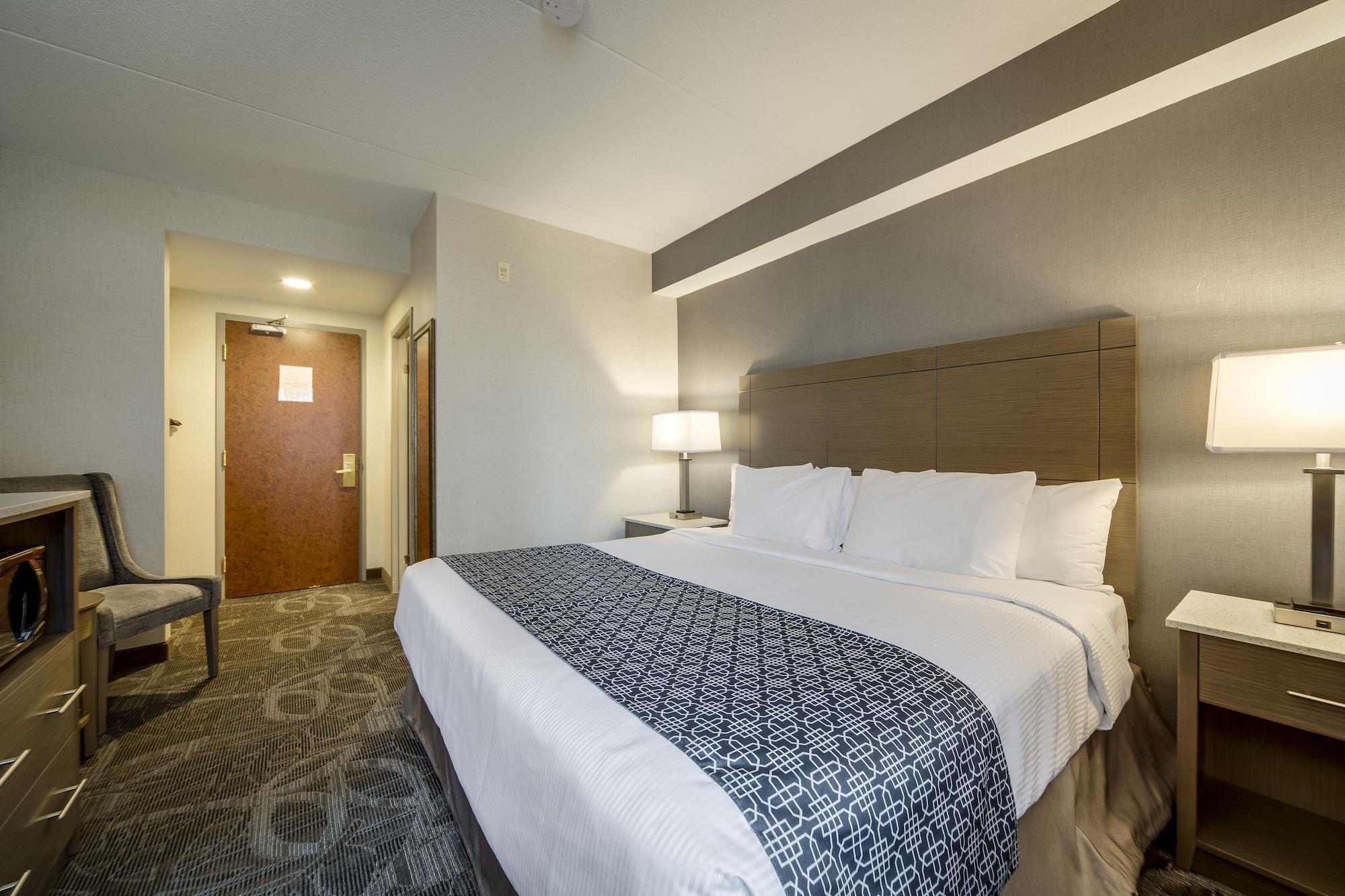 Monte Carlo Inn Airport Suites Mississauga Exteriör bild