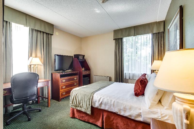 Monte Carlo Inn Airport Suites Mississauga Exteriör bild