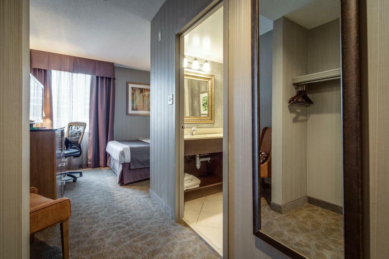 Monte Carlo Inn Airport Suites Mississauga Exteriör bild