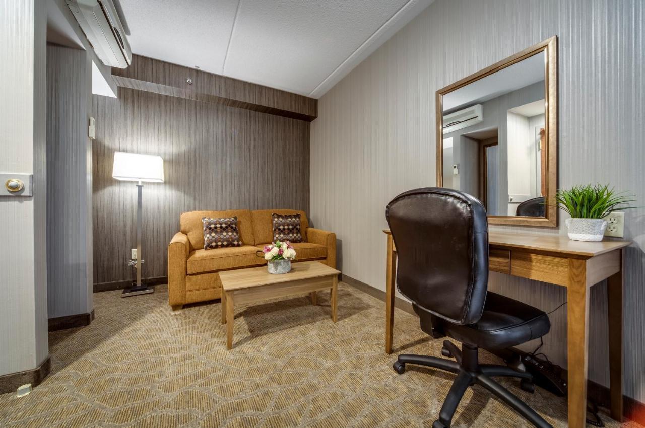 Monte Carlo Inn Airport Suites Mississauga Exteriör bild