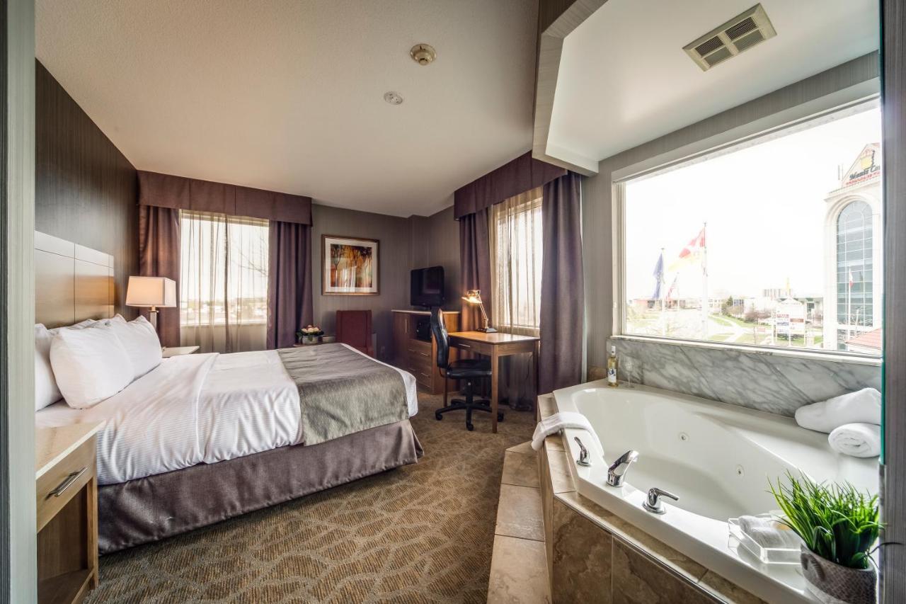 Monte Carlo Inn Airport Suites Mississauga Exteriör bild